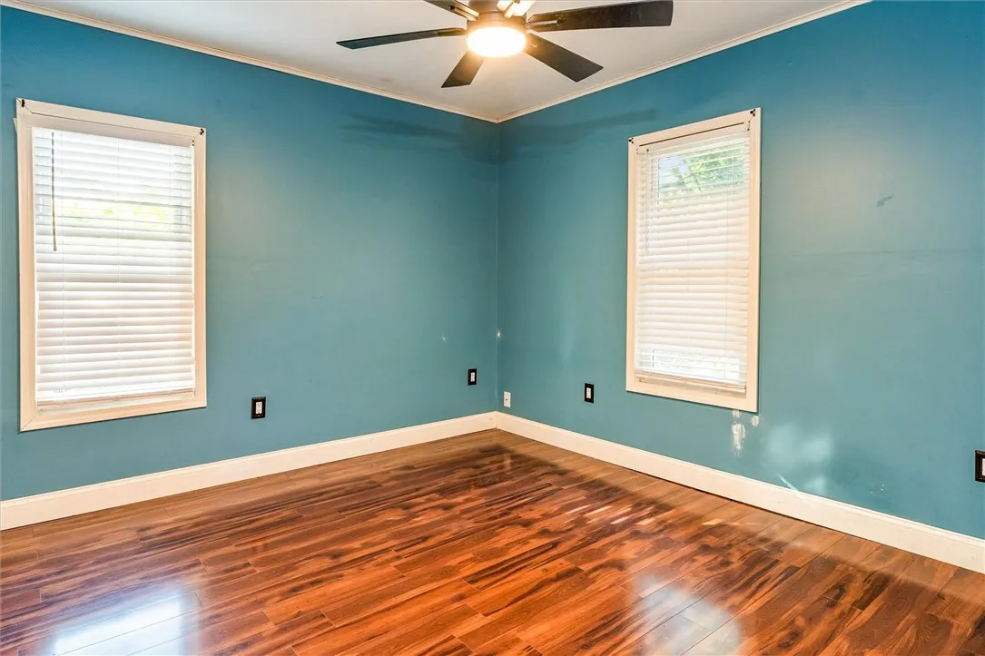 43 Amherst Street, Rochester, New York 14607, Rochester, New York 14607, 4 Bedrooms Bedrooms, 10 Rooms Rooms,2 BathroomsBathrooms,Residential,Closed,43 Amherst Street, Rochester, New York 14607,0,R1636157