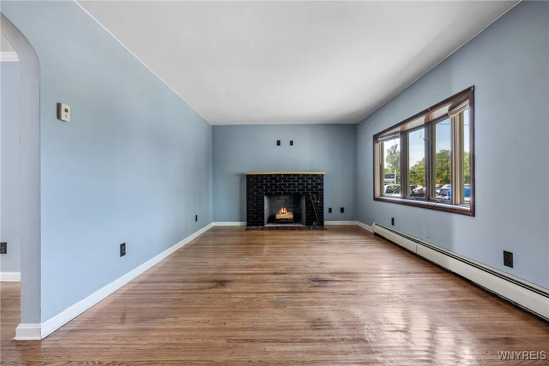 5775 Genesee St Street, Lancaster, New York 14086, Lancaster, New York 14086, 3 Bedrooms Bedrooms, 7 Rooms Rooms,1 BathroomBathrooms,Residential,For Sale,5775 Genesee St Street, Lancaster, New York 14086,0,B1636933