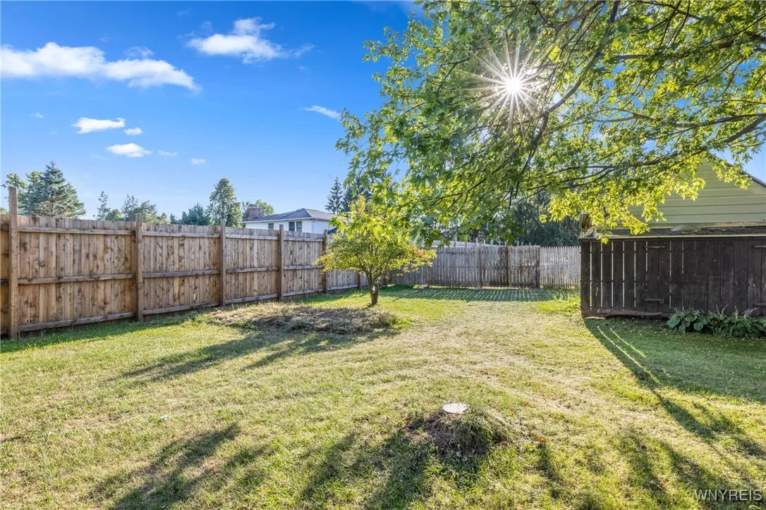 5775 Genesee St Street, Lancaster, New York 14086, Lancaster, New York 14086, 3 Bedrooms Bedrooms, 7 Rooms Rooms,1 BathroomBathrooms,Residential,For Sale,5775 Genesee St Street, Lancaster, New York 14086,0,B1636933