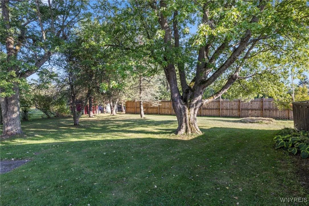 5775 Genesee St Street, Lancaster, New York 14086, Lancaster, New York 14086, 3 Bedrooms Bedrooms, 7 Rooms Rooms,1 BathroomBathrooms,Residential,For Sale,5775 Genesee St Street, Lancaster, New York 14086,0,B1636933