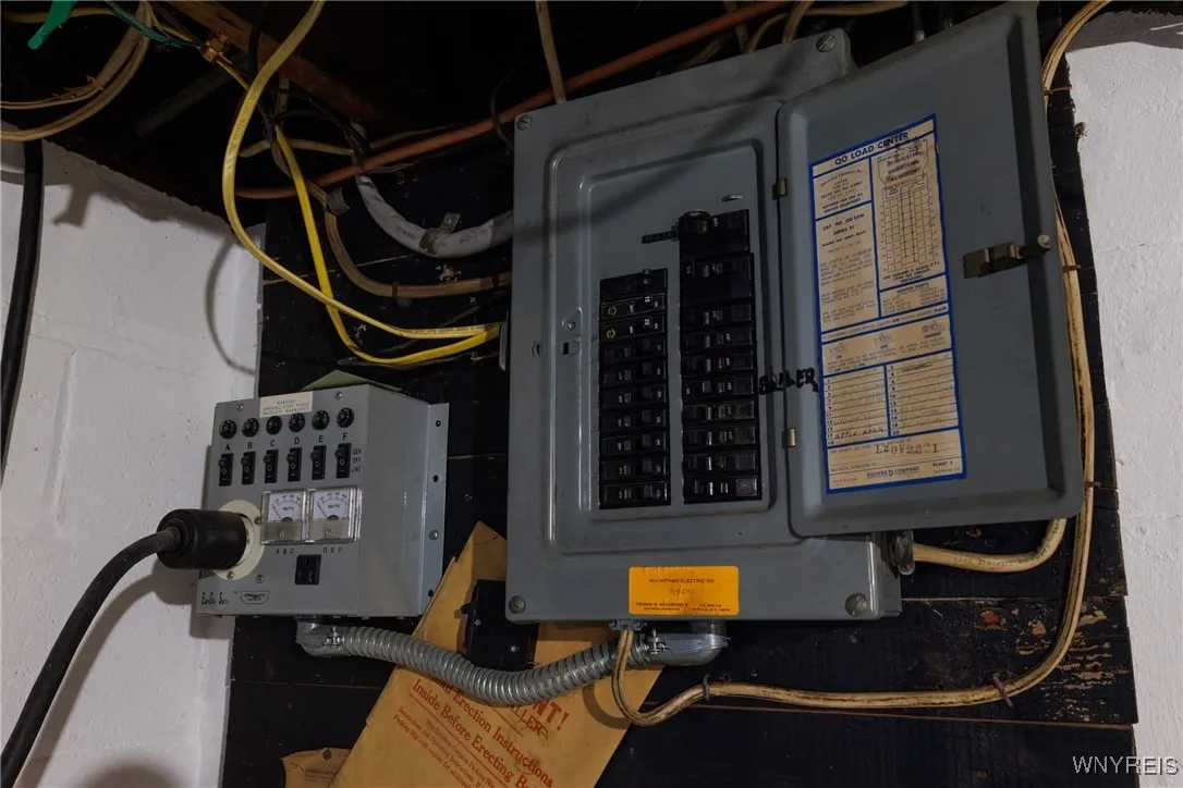 5775 Genesee St Street, Lancaster, New York 14086, Lancaster, New York 14086, 3 Bedrooms Bedrooms, 7 Rooms Rooms,1 BathroomBathrooms,Residential,For Sale,5775 Genesee St Street, Lancaster, New York 14086,0,B1636933