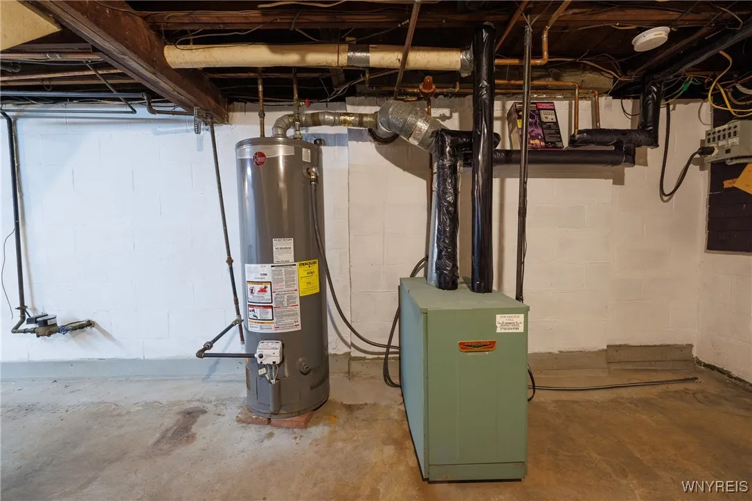 5775 Genesee St Street, Lancaster, New York 14086, Lancaster, New York 14086, 3 Bedrooms Bedrooms, 7 Rooms Rooms,1 BathroomBathrooms,Residential,For Sale,5775 Genesee St Street, Lancaster, New York 14086,0,B1636933