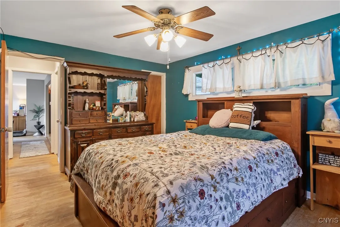 135 Charles Drive, Camillus, New York 13031, Camillus, New York 13031, 3 Bedrooms Bedrooms, 9 Rooms Rooms,1 BathroomBathrooms,Residential,Closed,135 Charles Drive, Camillus, New York 13031,0,S1636258