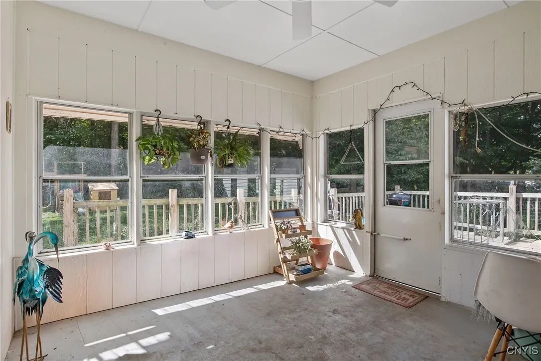 135 Charles Drive, Camillus, New York 13031, Camillus, New York 13031, 3 Bedrooms Bedrooms, 9 Rooms Rooms,1 BathroomBathrooms,Residential,Closed,135 Charles Drive, Camillus, New York 13031,0,S1636258