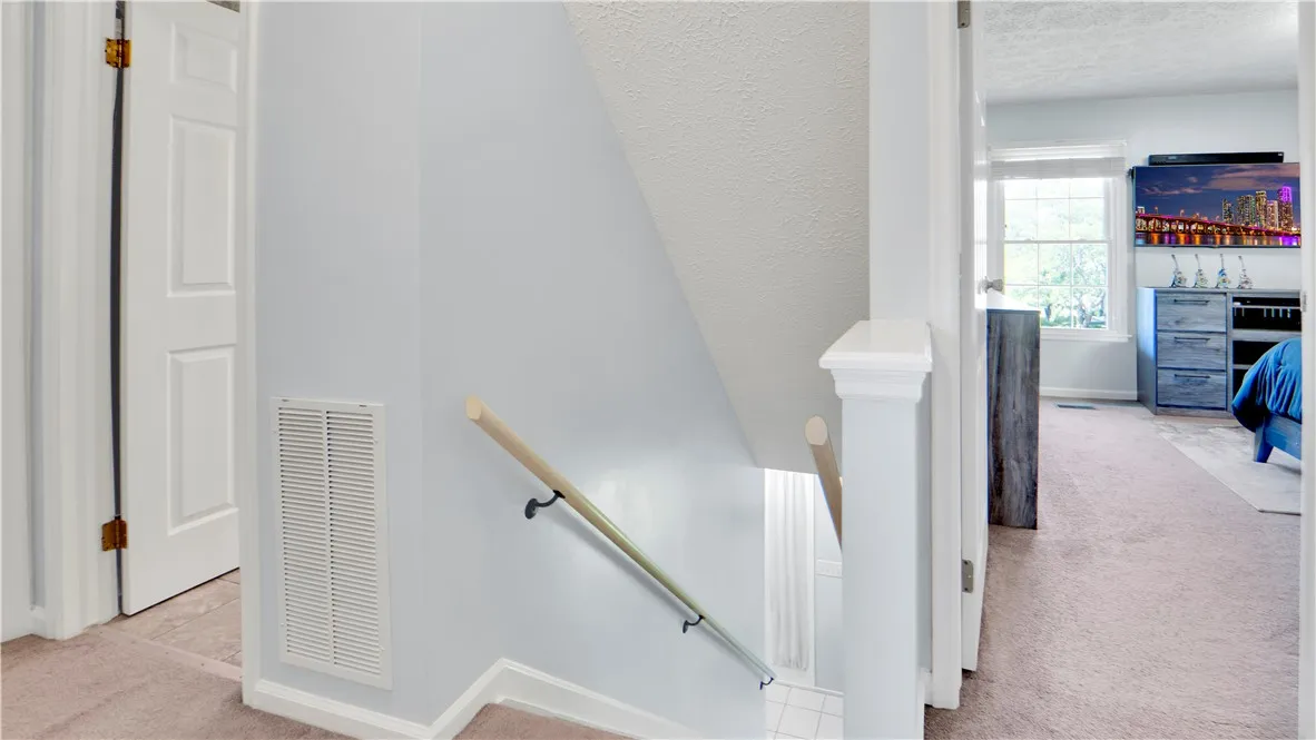 82 Constance Way West, Greece, New York 14612, Greece, New York 14612, 3 Bedrooms Bedrooms, 7 Rooms Rooms,1 BathroomBathrooms,Residential,Closed,82 Constance Way West, Greece, New York 14612,0,R1631015