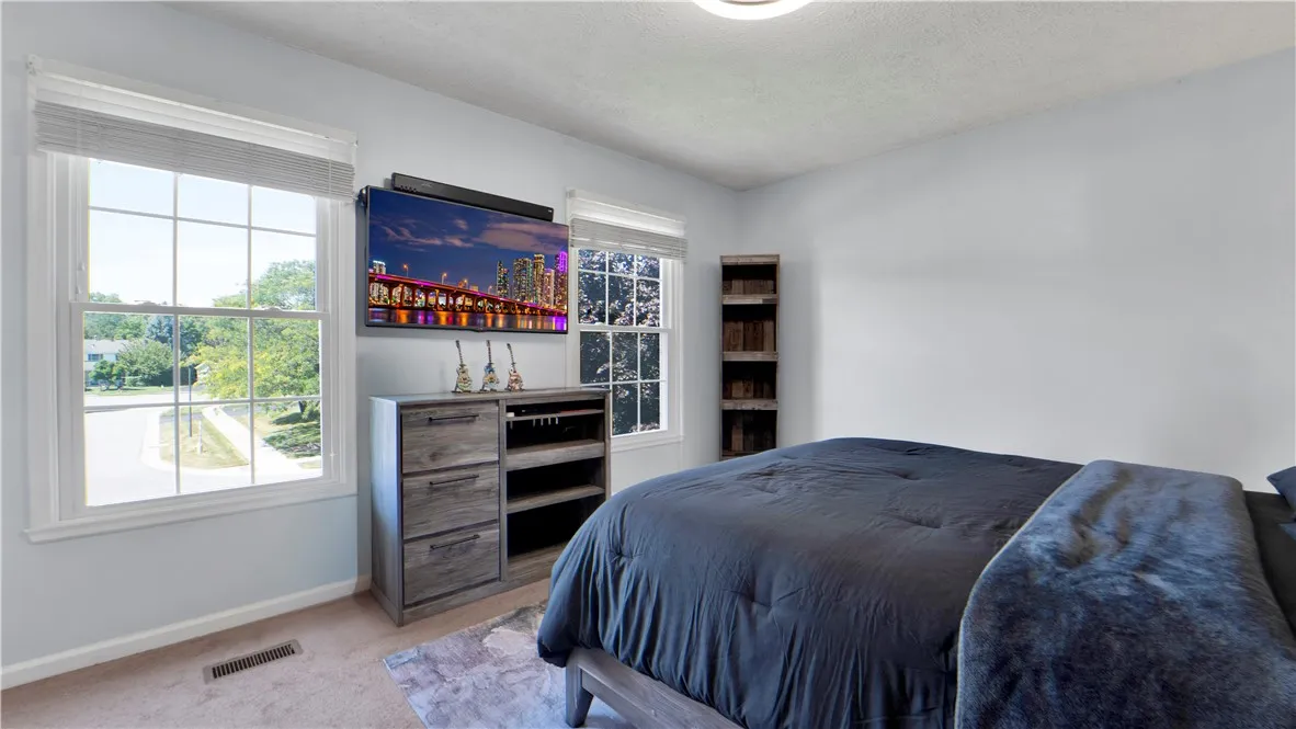 82 Constance Way West, Greece, New York 14612, Greece, New York 14612, 3 Bedrooms Bedrooms, 7 Rooms Rooms,1 BathroomBathrooms,Residential,Closed,82 Constance Way West, Greece, New York 14612,0,R1631015