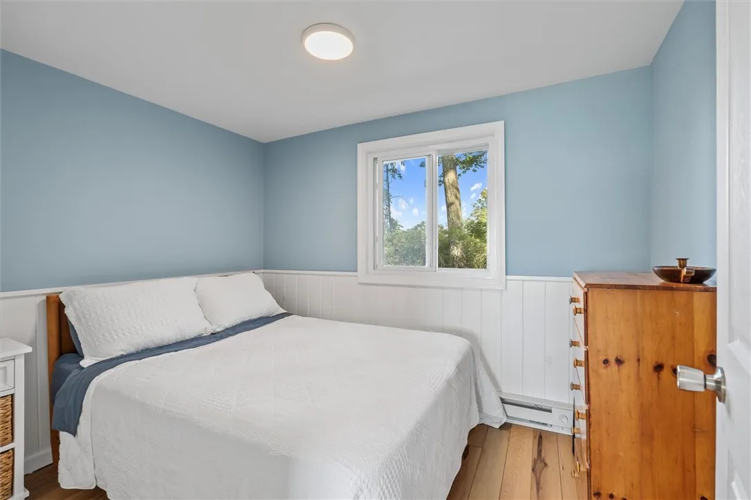 1st bedroom