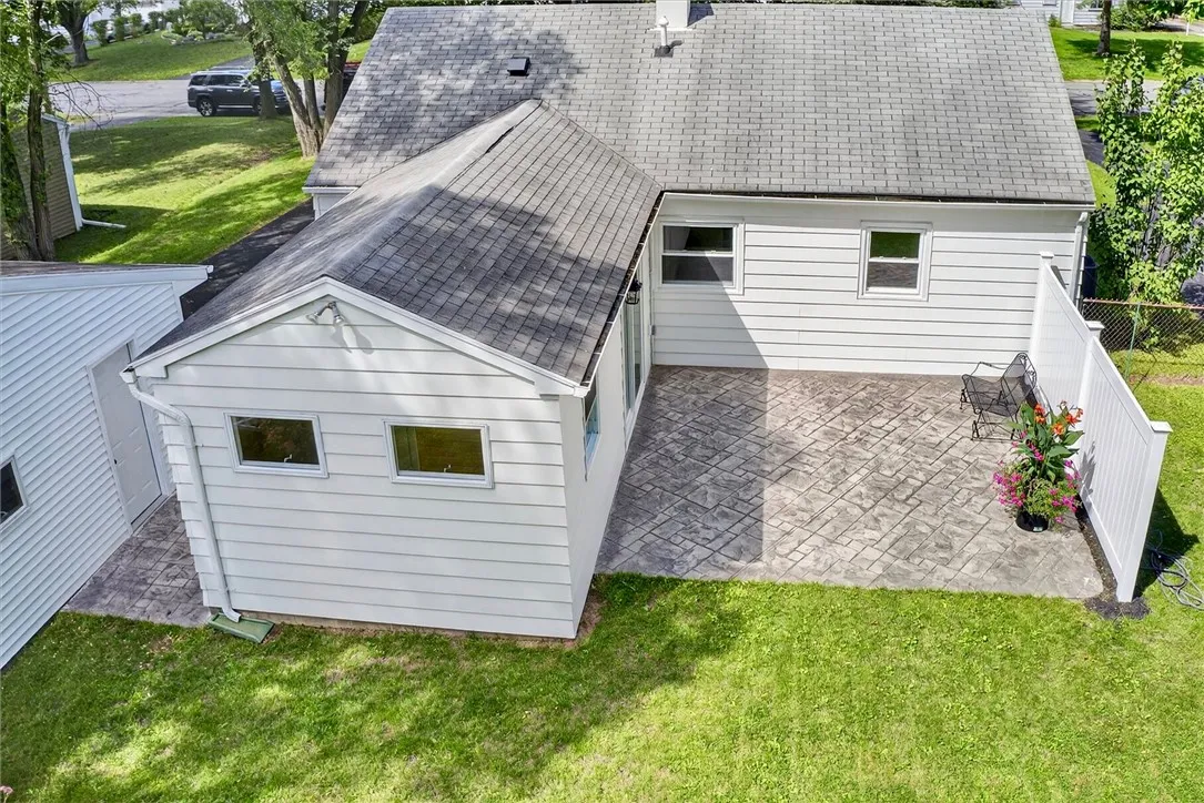 50 Pontiac Street, Webster, New York 14580, Webster, New York 14580, 4 Bedrooms Bedrooms, 7 Rooms Rooms,1 BathroomBathrooms,Residential,Closed,50 Pontiac Street, Webster, New York 14580,0,R1636921