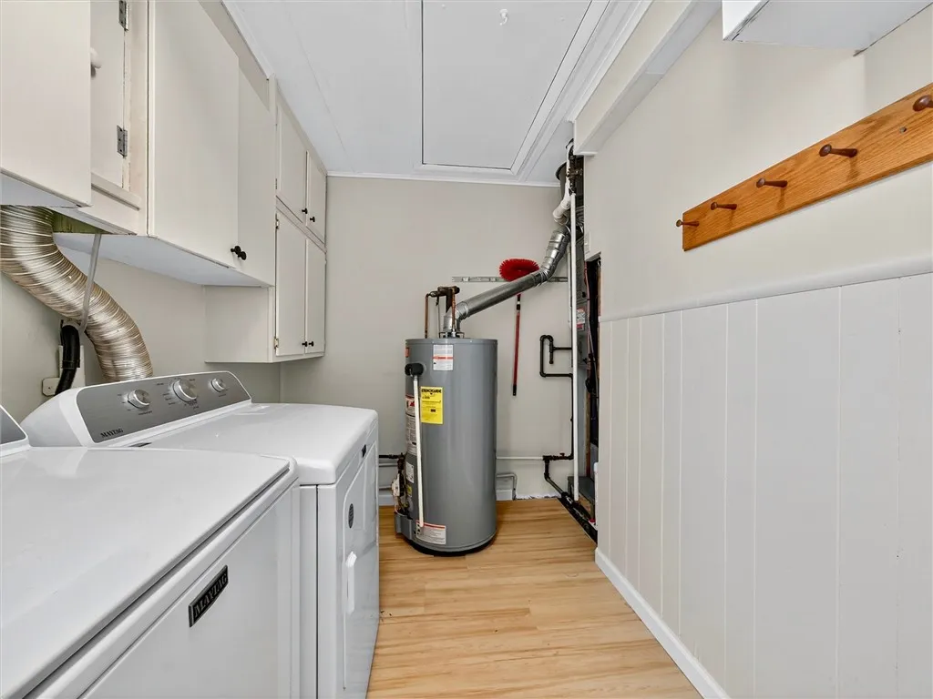 50 Pontiac Street, Webster, New York 14580, Webster, New York 14580, 4 Bedrooms Bedrooms, 7 Rooms Rooms,1 BathroomBathrooms,Residential,Closed,50 Pontiac Street, Webster, New York 14580,0,R1636921