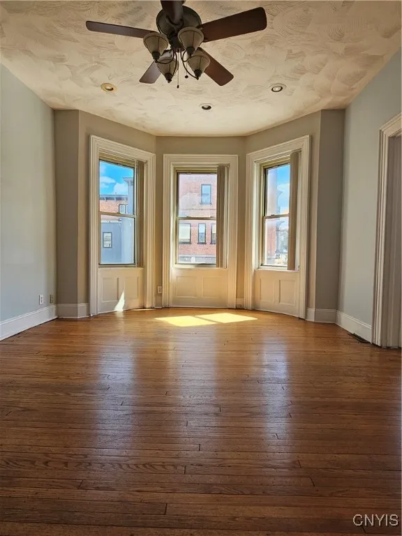 3 Hopper Street, Utica, New York 13501, Utica, New York 13501, 6 Bedrooms Bedrooms, ,4 BathroomsBathrooms,Residential,For Sale,3 Hopper Street, Utica, New York 13501,0,S1636960