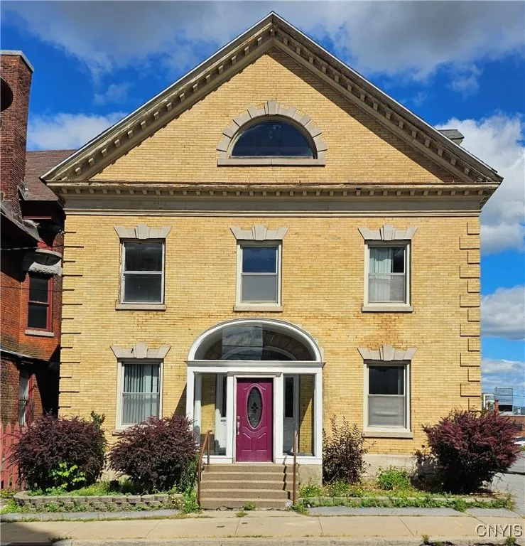 3 Hopper Street, Utica, New York 13501, Utica, New York 13501, 6 Bedrooms Bedrooms, ,4 BathroomsBathrooms,Residential,For Sale,3 Hopper Street, Utica, New York 13501,0,S1636960