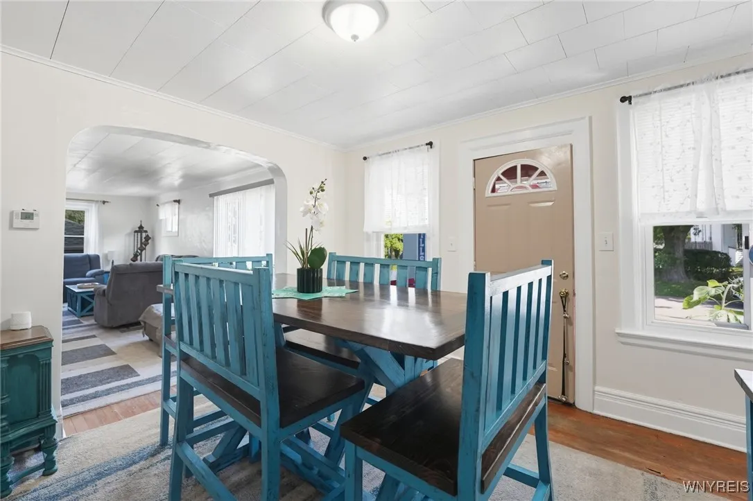 46 Long Avenue, Cheektowaga, New York 14225, Cheektowaga, New York 14225, 4 Bedrooms Bedrooms, 8 Rooms Rooms,2 BathroomsBathrooms,Residential,For Sale,46 Long Avenue, Cheektowaga, New York 14225,0,B1636347