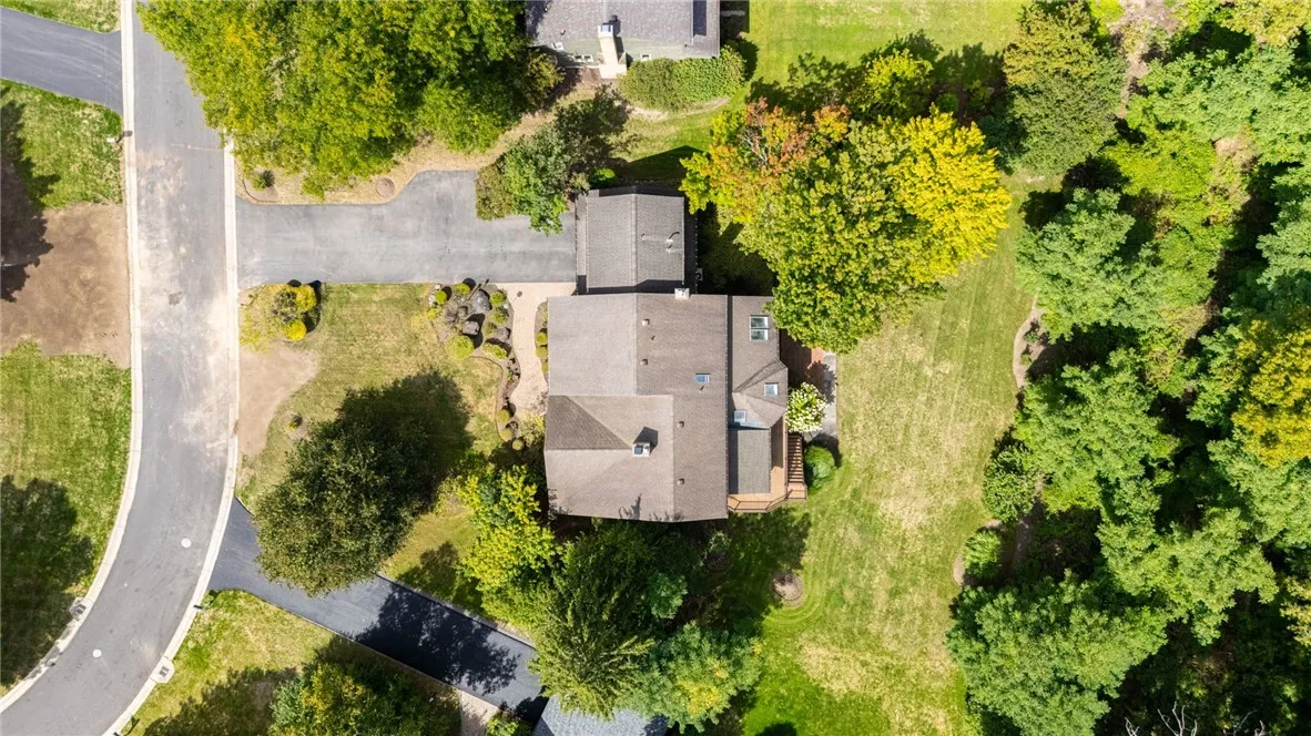 40 Framingham Lane, Pittsford, New York 14534, Pittsford, New York 14534, 4 Bedrooms Bedrooms, 15 Rooms Rooms,4 BathroomsBathrooms,Residential,For Sale,40 Framingham Lane, Pittsford, New York 14534,0,R1636815