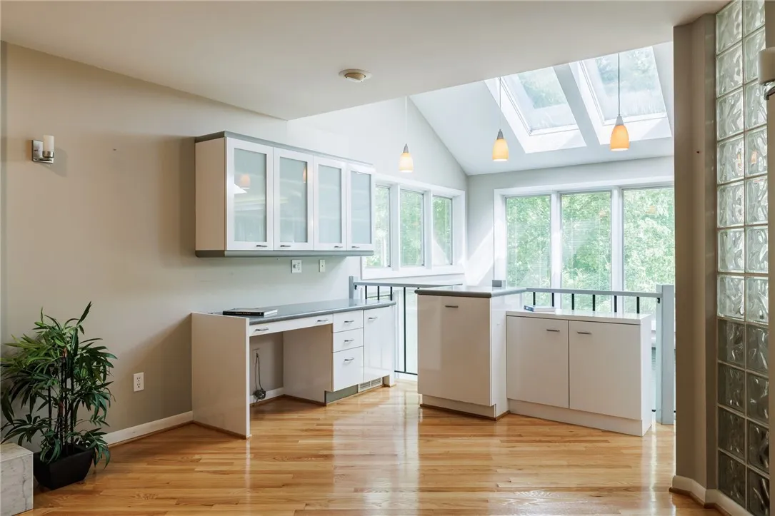 40 Framingham Lane, Pittsford, New York 14534, Pittsford, New York 14534, 4 Bedrooms Bedrooms, 15 Rooms Rooms,4 BathroomsBathrooms,Residential,For Sale,40 Framingham Lane, Pittsford, New York 14534,0,R1636815