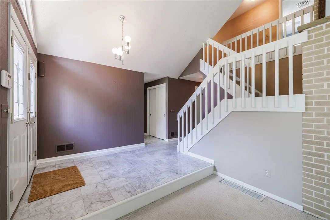 40 Framingham Lane, Pittsford, New York 14534, Pittsford, New York 14534, 4 Bedrooms Bedrooms, 15 Rooms Rooms,4 BathroomsBathrooms,Residential,For Sale,40 Framingham Lane, Pittsford, New York 14534,0,R1636815