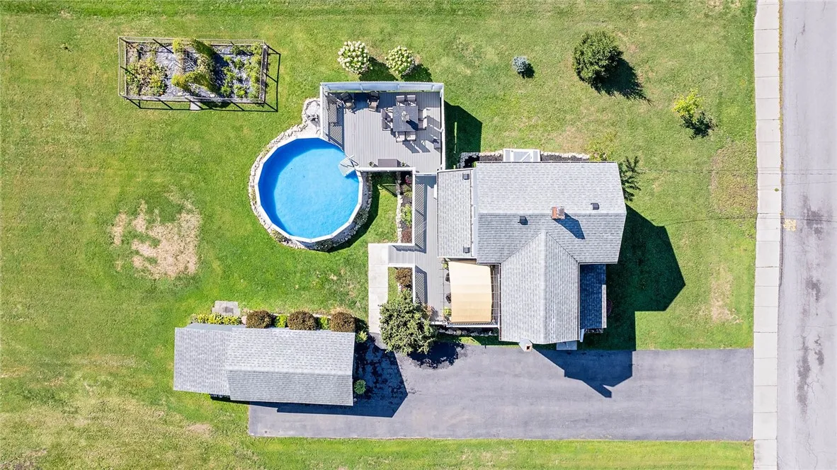 9195 Summit Street Road, Leroy, New York 14482, Leroy, New York 14482, 3 Bedrooms Bedrooms, 6 Rooms Rooms,1 BathroomBathrooms,Residential,For Sale,9195 Summit Street Road, Leroy, New York 14482,0,R1635051