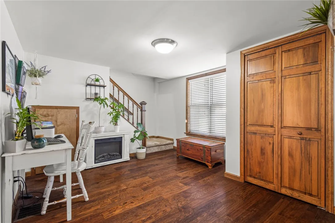 9195 Summit Street Road, Leroy, New York 14482, Leroy, New York 14482, 3 Bedrooms Bedrooms, 6 Rooms Rooms,1 BathroomBathrooms,Residential,For Sale,9195 Summit Street Road, Leroy, New York 14482,0,R1635051