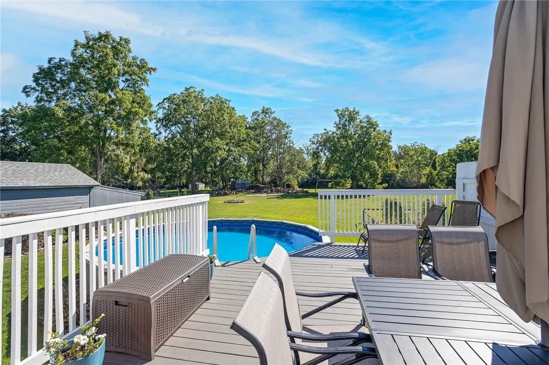 9195 Summit Street Road, Leroy, New York 14482, Leroy, New York 14482, 3 Bedrooms Bedrooms, 6 Rooms Rooms,1 BathroomBathrooms,Residential,For Sale,9195 Summit Street Road, Leroy, New York 14482,0,R1635051