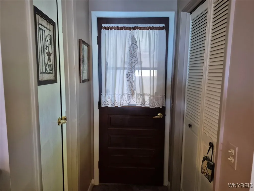 9523 Somerset Drive, Somerset, New York 14012, Somerset, New York 14012, 3 Bedrooms Bedrooms, 7 Rooms Rooms,2 BathroomsBathrooms,Residential,Closed,9523 Somerset Drive, Somerset, New York 14012,0,B1636446