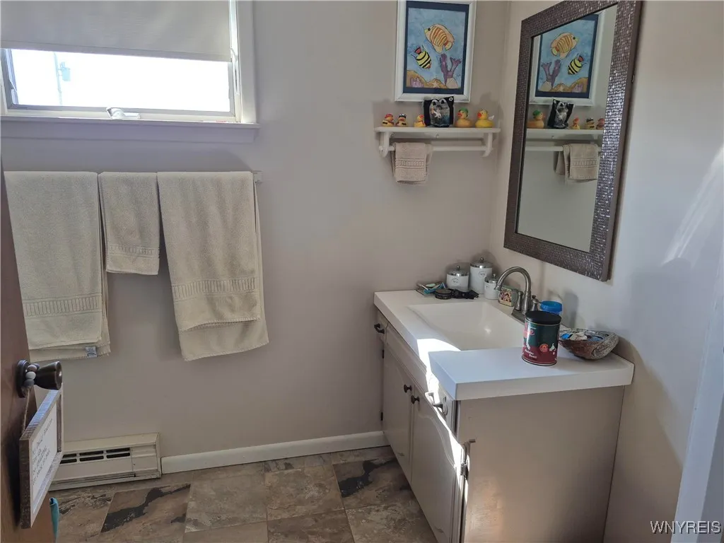 9523 Somerset Drive, Somerset, New York 14012, Somerset, New York 14012, 3 Bedrooms Bedrooms, 7 Rooms Rooms,2 BathroomsBathrooms,Residential,Closed,9523 Somerset Drive, Somerset, New York 14012,0,B1636446