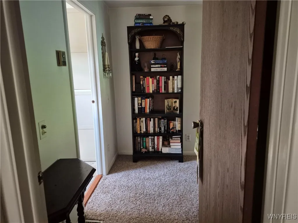 9523 Somerset Drive, Somerset, New York 14012, Somerset, New York 14012, 3 Bedrooms Bedrooms, 7 Rooms Rooms,2 BathroomsBathrooms,Residential,Closed,9523 Somerset Drive, Somerset, New York 14012,0,B1636446