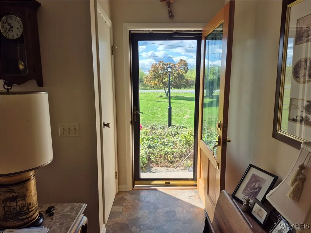 9523 Somerset Drive, Somerset, New York 14012, Somerset, New York 14012, 3 Bedrooms Bedrooms, 7 Rooms Rooms,2 BathroomsBathrooms,Residential,Closed,9523 Somerset Drive, Somerset, New York 14012,0,B1636446