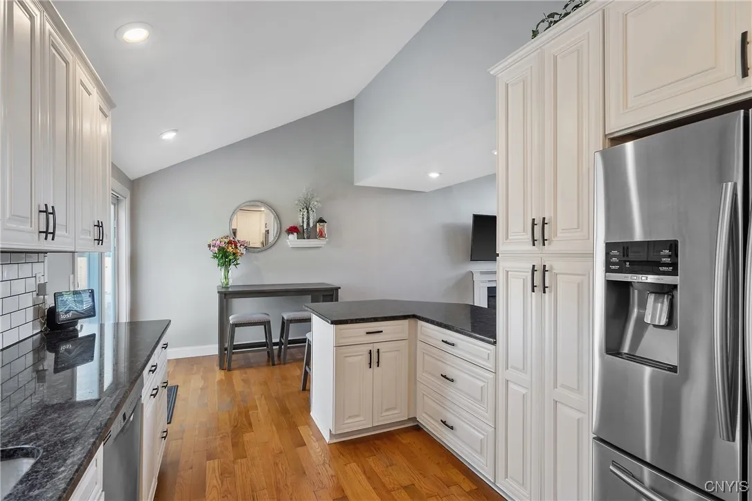 3219 Holly Ridge, Lysander, New York 13027, Lysander, New York 13027, 3 Bedrooms Bedrooms, 8 Rooms Rooms,2 BathroomsBathrooms,Residential,Closed,3219 Holly Ridge, Lysander, New York 13027,0,S1635605