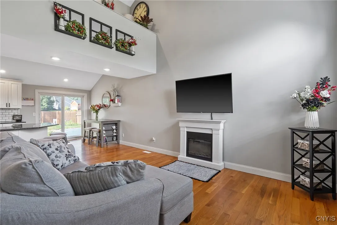 3219 Holly Ridge, Lysander, New York 13027, Lysander, New York 13027, 3 Bedrooms Bedrooms, 8 Rooms Rooms,2 BathroomsBathrooms,Residential,Closed,3219 Holly Ridge, Lysander, New York 13027,0,S1635605