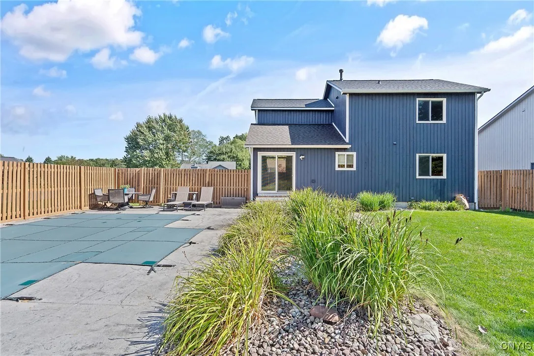 3219 Holly Ridge, Lysander, New York 13027, Lysander, New York 13027, 3 Bedrooms Bedrooms, 8 Rooms Rooms,2 BathroomsBathrooms,Residential,Closed,3219 Holly Ridge, Lysander, New York 13027,0,S1635605