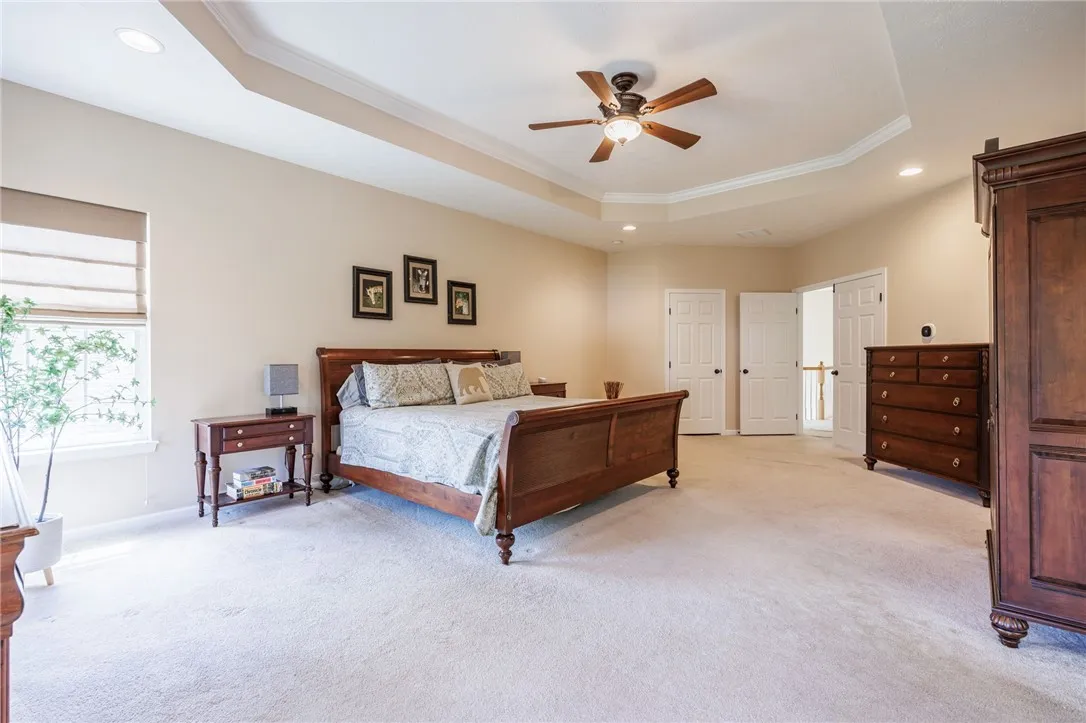5959 Woodside Circle, Farmington, New York 14425, Farmington, New York 14425, 4 Bedrooms Bedrooms, 11 Rooms Rooms,4 BathroomsBathrooms,Residential,For Sale,5959 Woodside Circle, Farmington, New York 14425,0,R1636564