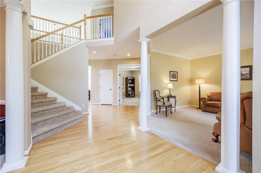 5959 Woodside Circle, Farmington, New York 14425, Farmington, New York 14425, 4 Bedrooms Bedrooms, 11 Rooms Rooms,4 BathroomsBathrooms,Residential,For Sale,5959 Woodside Circle, Farmington, New York 14425,0,R1636564