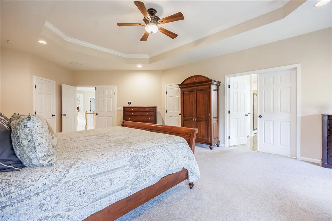 5959 Woodside Circle, Farmington, New York 14425, Farmington, New York 14425, 4 Bedrooms Bedrooms, 11 Rooms Rooms,4 BathroomsBathrooms,Residential,For Sale,5959 Woodside Circle, Farmington, New York 14425,0,R1636564