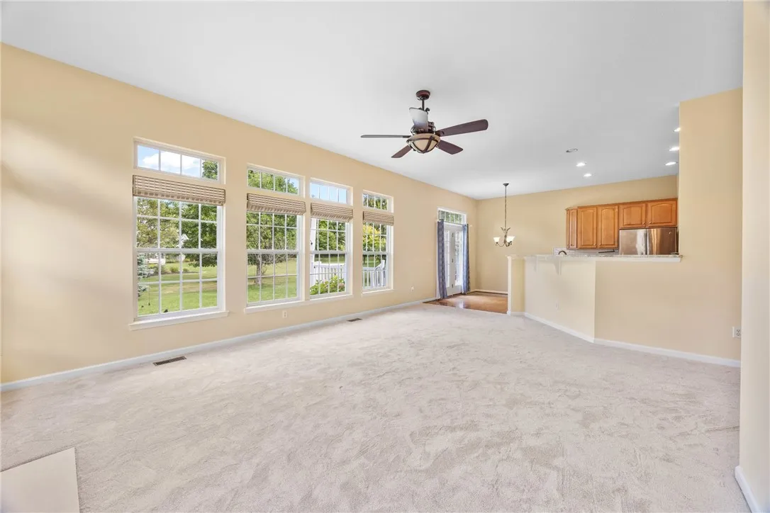 8 Jenna Way, Henrietta, New York 14623, Henrietta, New York 14623, 3 Bedrooms Bedrooms, 6 Rooms Rooms,2 BathroomsBathrooms,Residential,Closed,8 Jenna Way, Henrietta, New York 14623,0,R1634514