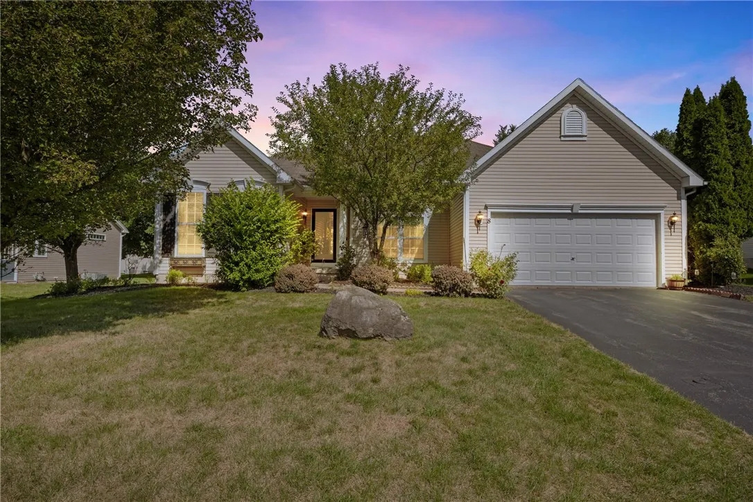 8 Jenna Way, Henrietta, New York 14623, Henrietta, New York 14623, 3 Bedrooms Bedrooms, 6 Rooms Rooms,2 BathroomsBathrooms,Residential,Closed,8 Jenna Way, Henrietta, New York 14623,0,R1634514