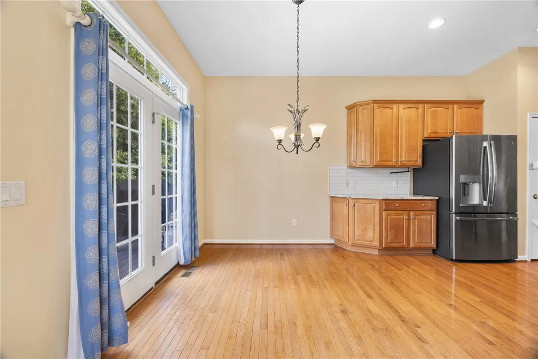 8 Jenna Way, Henrietta, New York 14623, Henrietta, New York 14623, 3 Bedrooms Bedrooms, 6 Rooms Rooms,2 BathroomsBathrooms,Residential,Closed,8 Jenna Way, Henrietta, New York 14623,0,R1634514