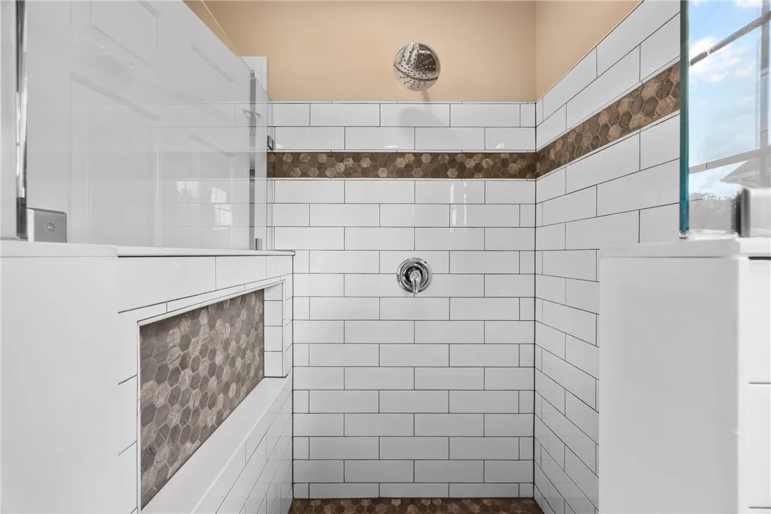 8 Jenna Way, Henrietta, New York 14623, Henrietta, New York 14623, 3 Bedrooms Bedrooms, 6 Rooms Rooms,2 BathroomsBathrooms,Residential,Closed,8 Jenna Way, Henrietta, New York 14623,0,R1634514