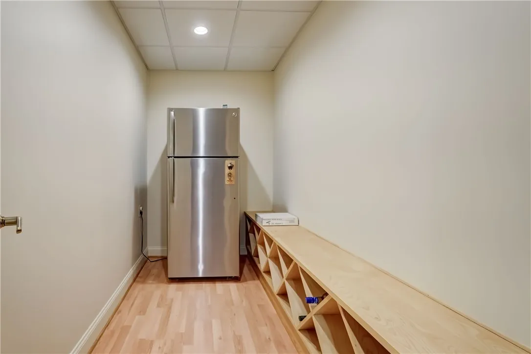 28 Deer Path, Mendon, New York 14472, Mendon, New York 14472, 4 Bedrooms Bedrooms, 10 Rooms Rooms,4 BathroomsBathrooms,Residential,For Sale,28 Deer Path, Mendon, New York 14472,0,R1635456