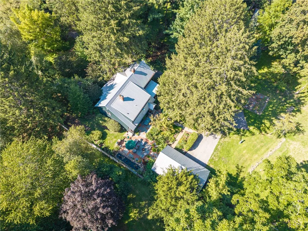 1660 Creek Street, Penfield, New York 14625, Penfield, New York 14625, 4 Bedrooms Bedrooms, 9 Rooms Rooms,2 BathroomsBathrooms,Residential,For Sale,1660 Creek Street, Penfield, New York 14625,0,R1635359