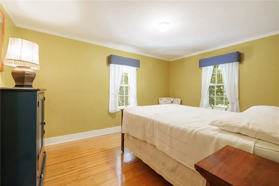 1660 Creek Street, Penfield, New York 14625, Penfield, New York 14625, 4 Bedrooms Bedrooms, 9 Rooms Rooms,2 BathroomsBathrooms,Residential,For Sale,1660 Creek Street, Penfield, New York 14625,0,R1635359