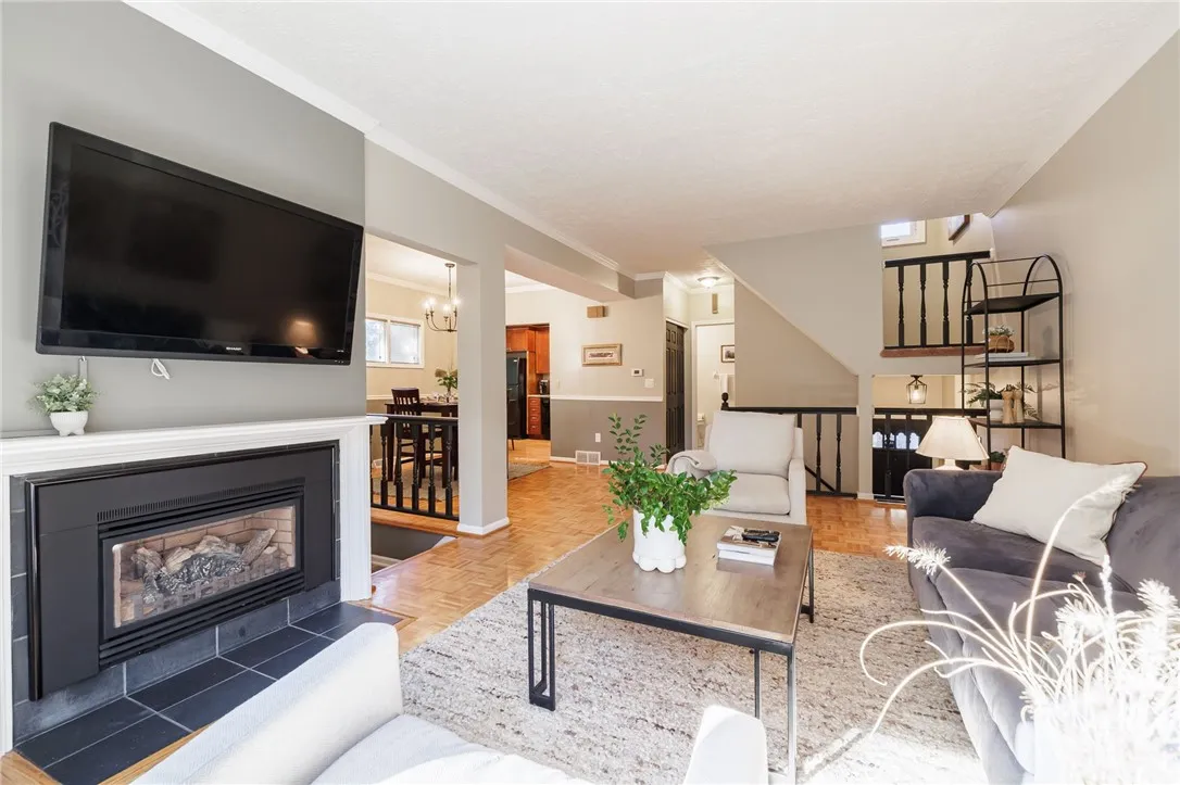 366 Frederick Douglass Street, Rochester, New York, Rochester, New York 14608, 2 Bedrooms Bedrooms, 7 Rooms Rooms,1 BathroomBathrooms,Residential,For Sale,366 Frederick Douglass Street, Rochester, New York,0,R1634834