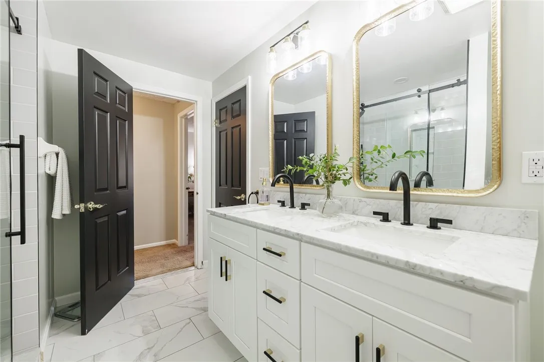 366 Frederick Douglass Street, Rochester, New York, Rochester, New York 14608, 2 Bedrooms Bedrooms, 7 Rooms Rooms,1 BathroomBathrooms,Residential,For Sale,366 Frederick Douglass Street, Rochester, New York,0,R1634834