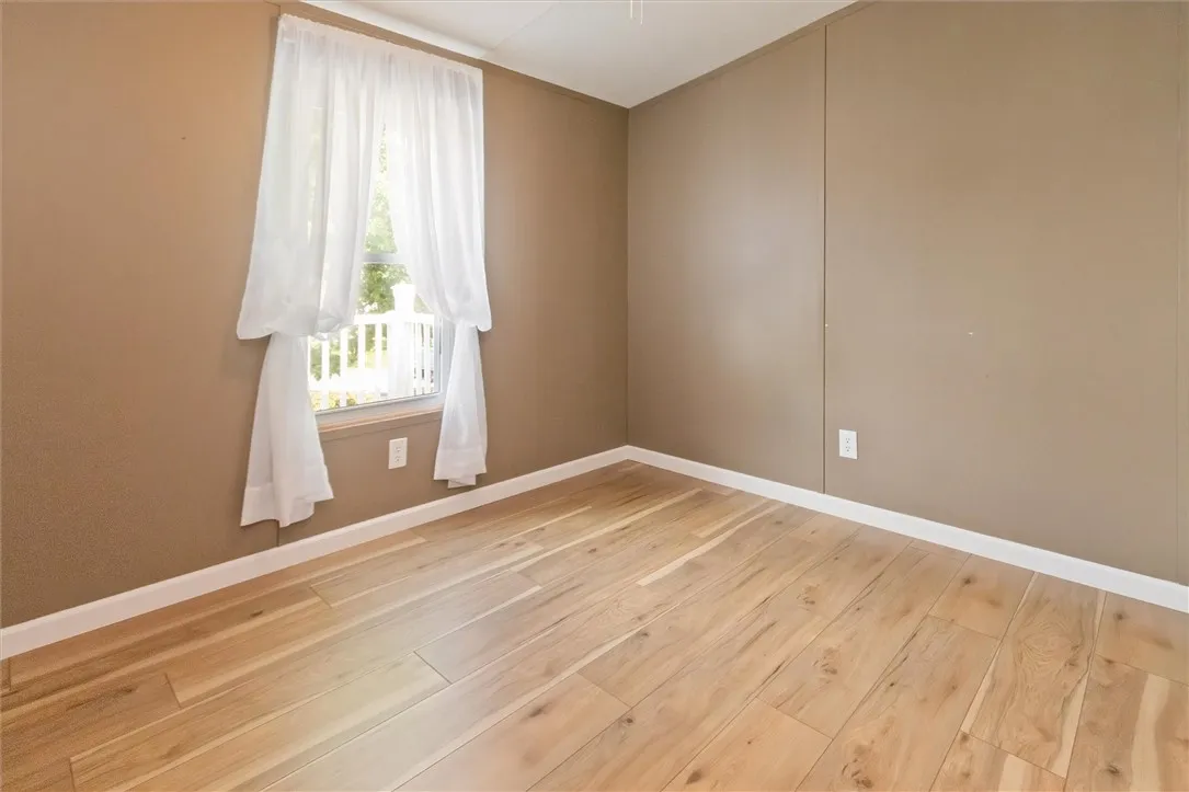 111 Montana Lane, Manchester, New York 14432, Manchester, New York 14432, 3 Bedrooms Bedrooms, 6 Rooms Rooms,2 BathroomsBathrooms,Residential,For Sale,111 Montana Lane, Manchester, New York 14432,0,R1636544