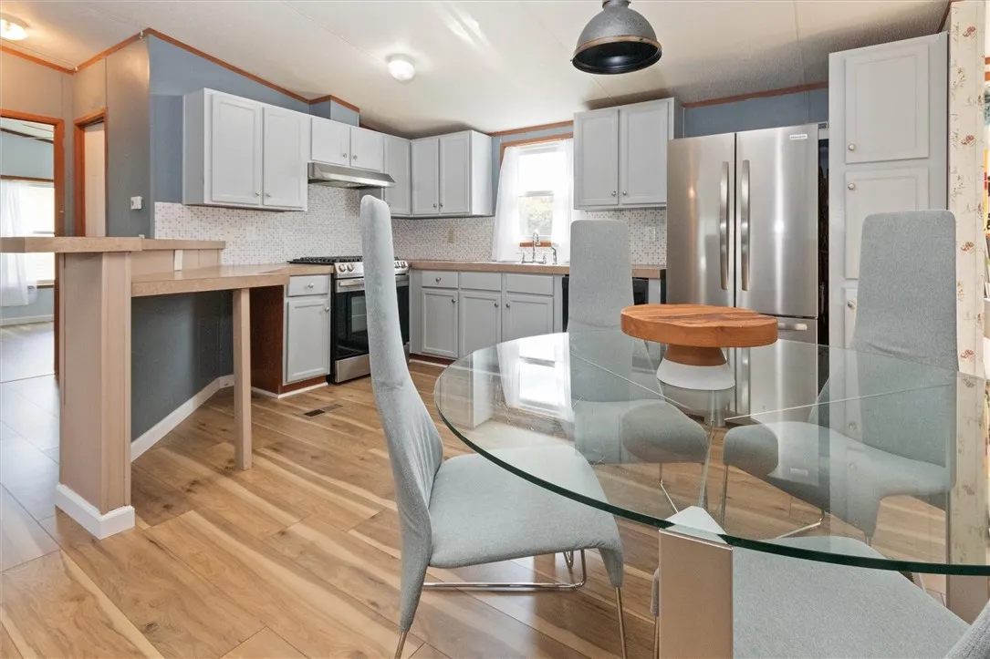 111 Montana Lane, Manchester, New York 14432, Manchester, New York 14432, 3 Bedrooms Bedrooms, 6 Rooms Rooms,2 BathroomsBathrooms,Residential,For Sale,111 Montana Lane, Manchester, New York 14432,0,R1636544