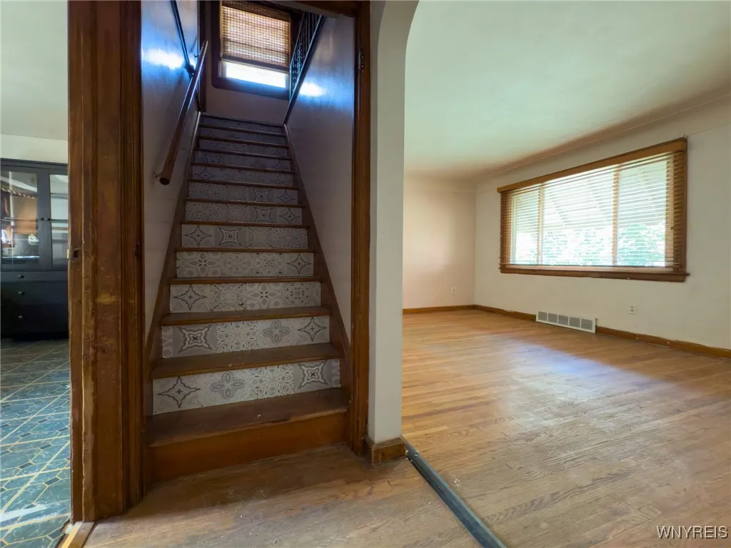 83 Kirkwood Drive, West Seneca, New York 14224, West Seneca, New York 14224, 3 Bedrooms Bedrooms, 5 Rooms Rooms,1 BathroomBathrooms,Residential,Closed,83 Kirkwood Drive, West Seneca, New York 14224,0,B1636639