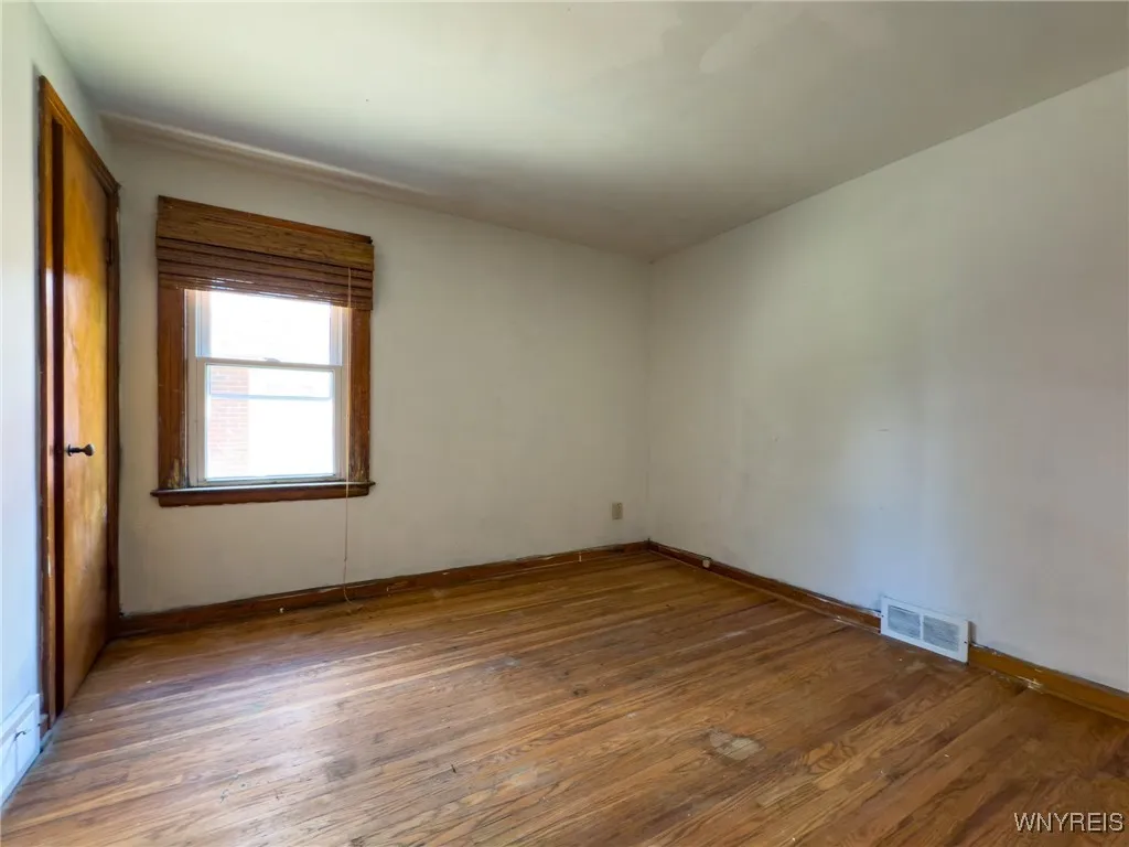 83 Kirkwood Drive, West Seneca, New York 14224, West Seneca, New York 14224, 3 Bedrooms Bedrooms, 5 Rooms Rooms,1 BathroomBathrooms,Residential,Closed,83 Kirkwood Drive, West Seneca, New York 14224,0,B1636639