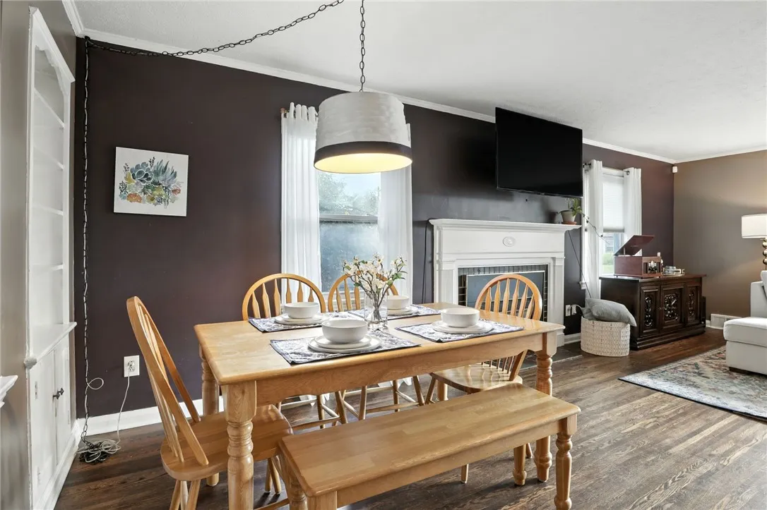 Spacious dining room!