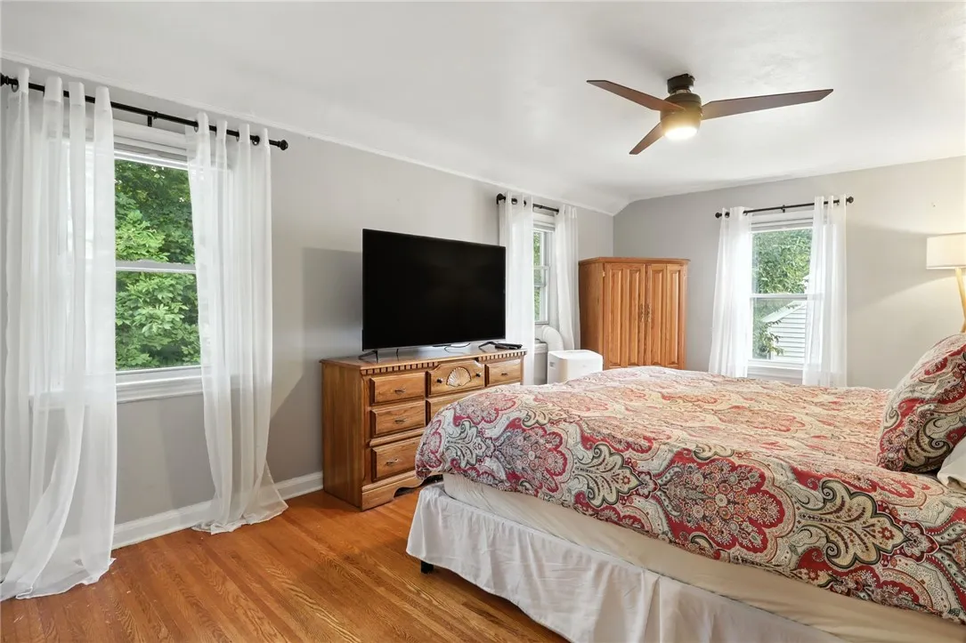 85 Druid Hill Park, Irondequoit, New York 14609, Irondequoit, New York 14609, 3 Bedrooms Bedrooms, 7 Rooms Rooms,1 BathroomBathrooms,Residential,Closed,85 Druid Hill Park, Irondequoit, New York 14609,0,R1636361