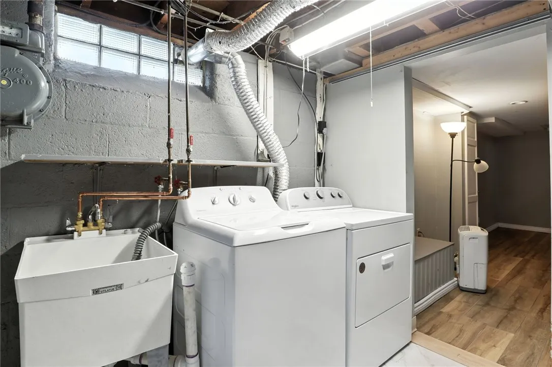 85 Druid Hill Park, Irondequoit, New York 14609, Irondequoit, New York 14609, 3 Bedrooms Bedrooms, 7 Rooms Rooms,1 BathroomBathrooms,Residential,Closed,85 Druid Hill Park, Irondequoit, New York 14609,0,R1636361