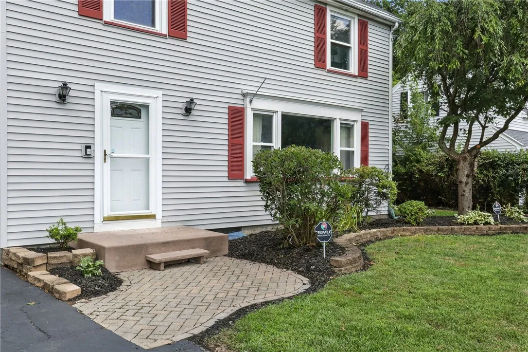 85 Druid Hill Park, Irondequoit, New York 14609, Irondequoit, New York 14609, 3 Bedrooms Bedrooms, 7 Rooms Rooms,1 BathroomBathrooms,Residential,Closed,85 Druid Hill Park, Irondequoit, New York 14609,0,R1636361