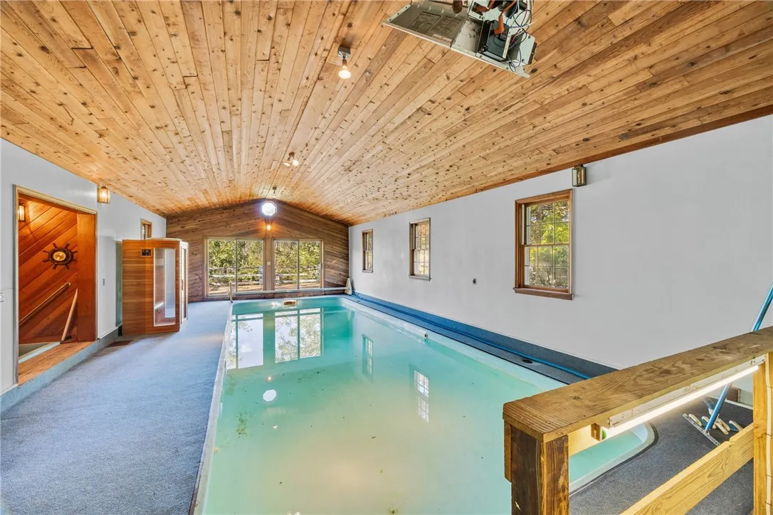 11 Old Brook Trail, Mendon, New York 14472, Mendon, New York 14472, 4 Bedrooms Bedrooms, 11 Rooms Rooms,4 BathroomsBathrooms,Residential,Closed,11 Old Brook Trail, Mendon, New York 14472,0,R1636847